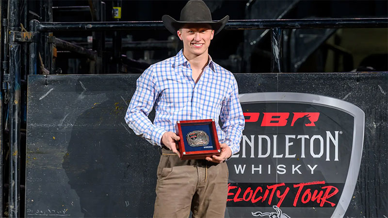 Champion Elijah Jennings won his first career PBR Event