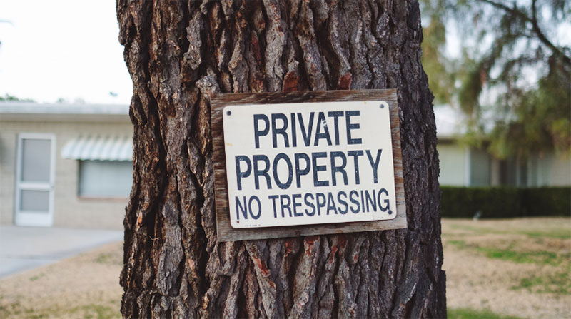 Private Property No Tresspassing