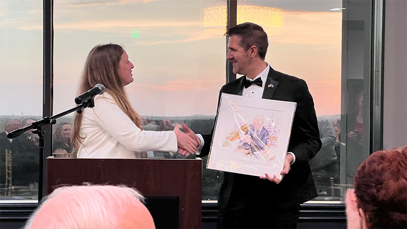 Rachel Galloway presented Nate Leupp with a painting of King Charlesjpg