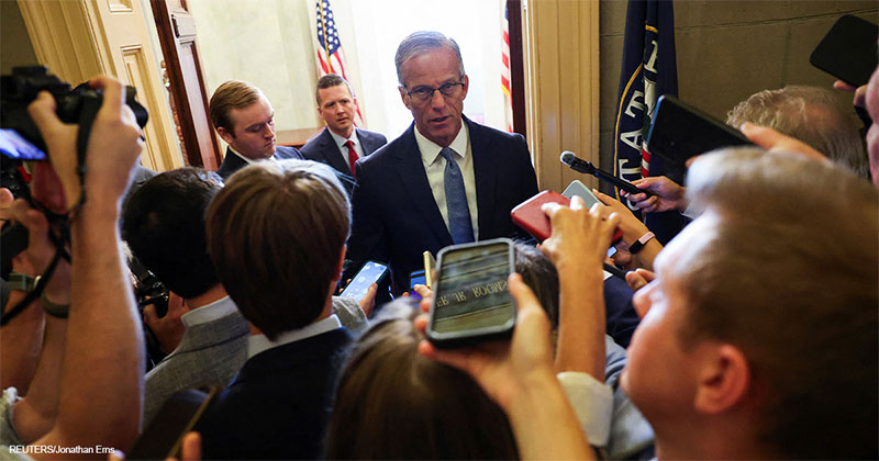 Senate Republicans Hatch Plan to Confirm Hundreds of Trump Nominees